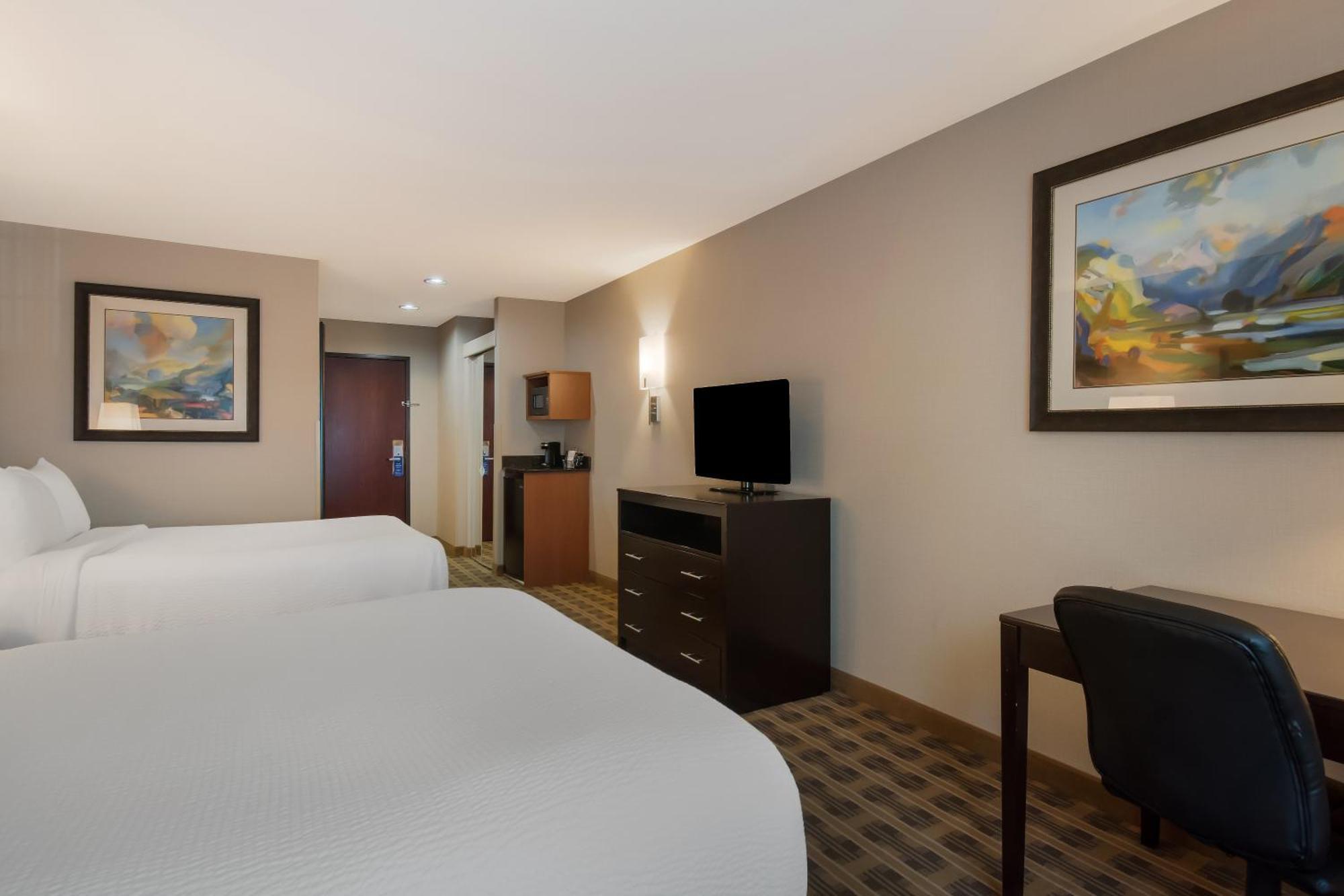 Best Western University Inn And Suites Форест Гров Экстерьер фото