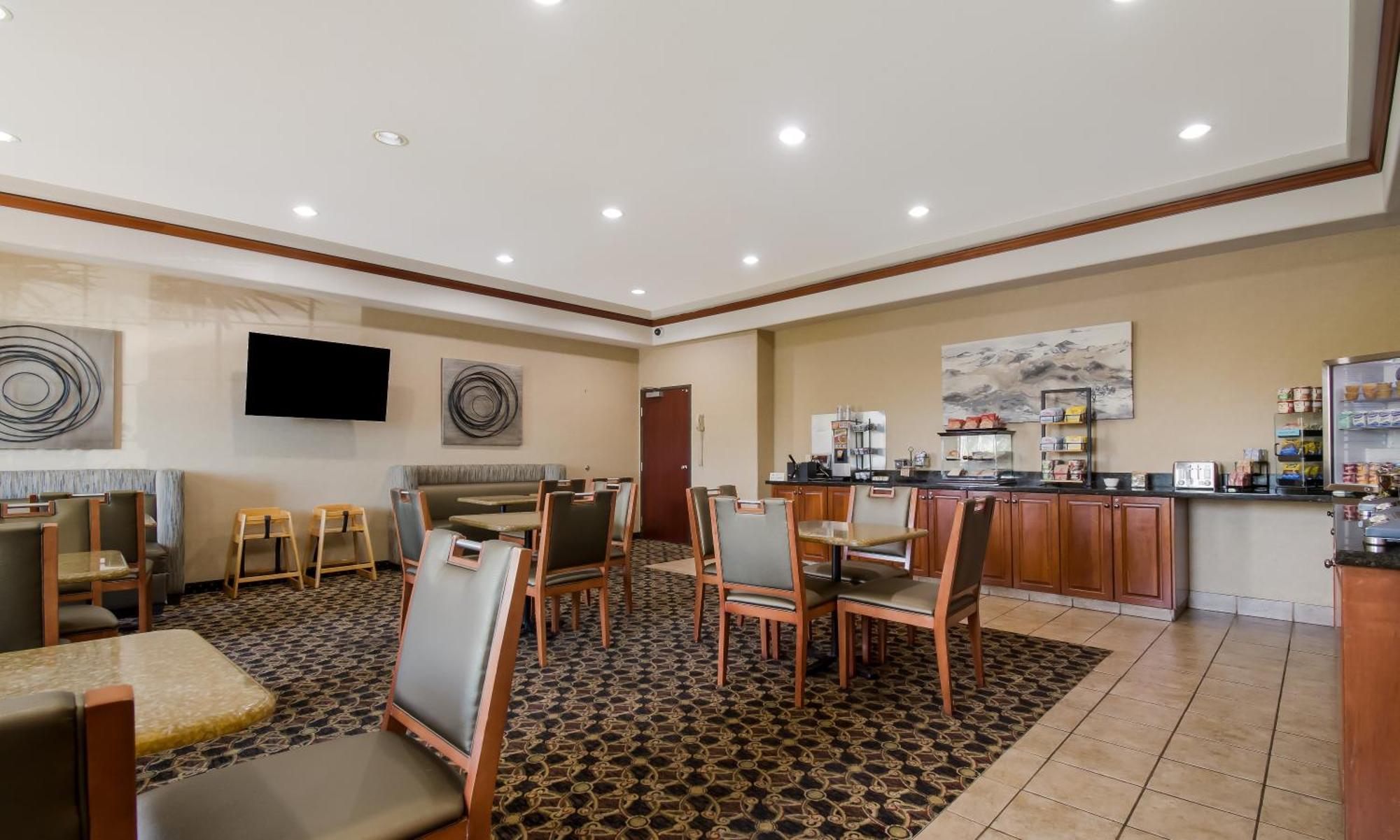 Best Western University Inn And Suites Форест Гров Экстерьер фото