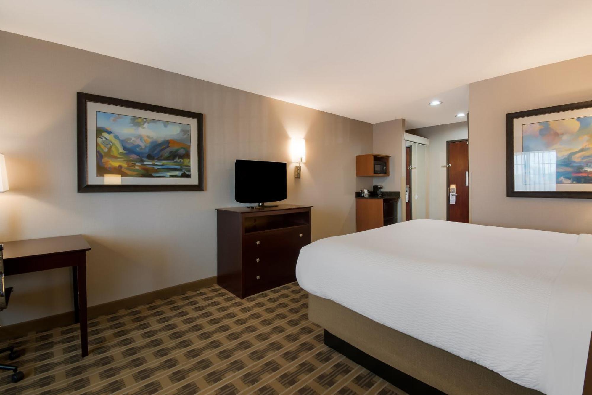 Best Western University Inn And Suites Форест Гров Экстерьер фото