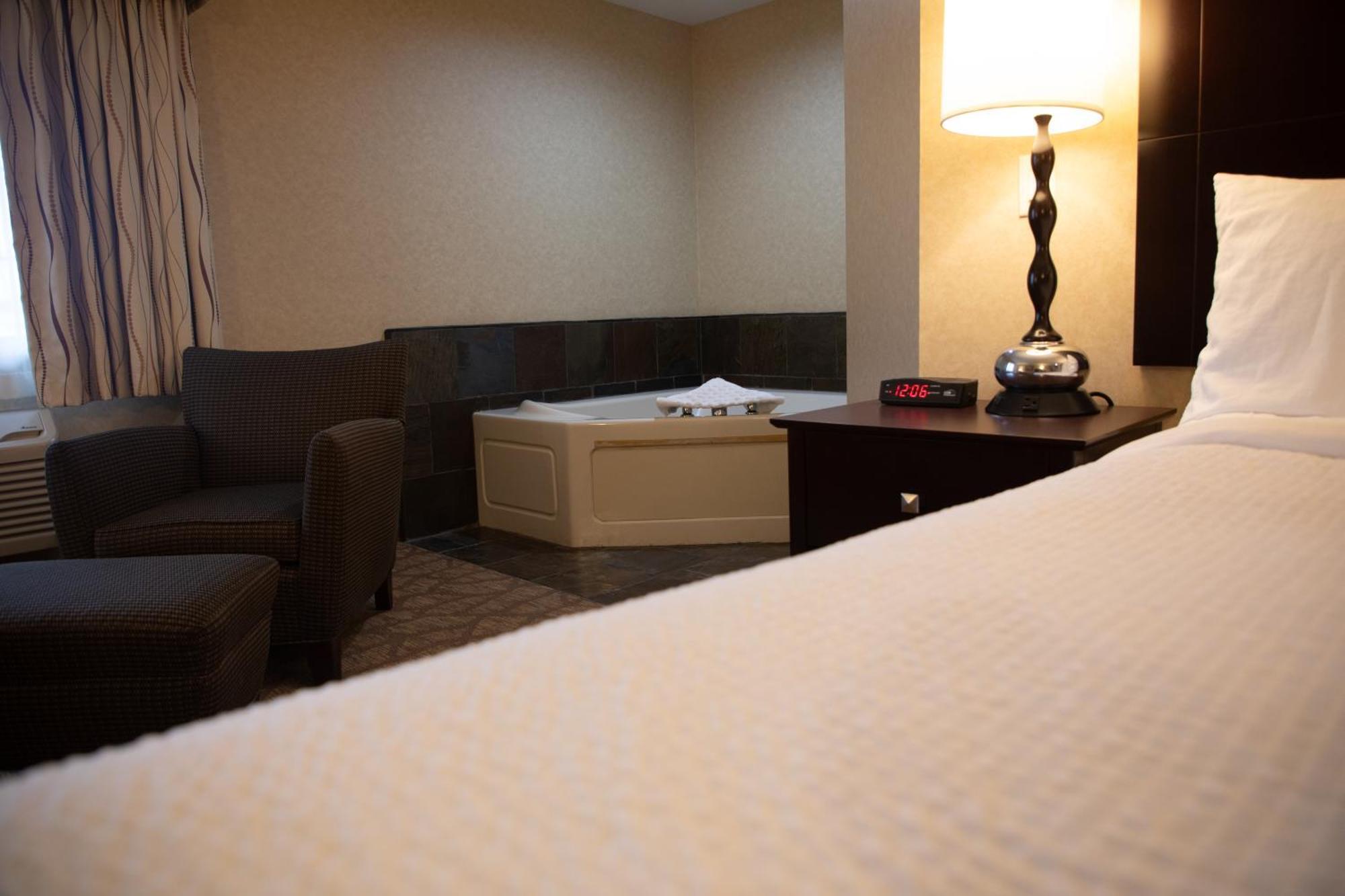 Best Western University Inn And Suites Форест Гров Экстерьер фото