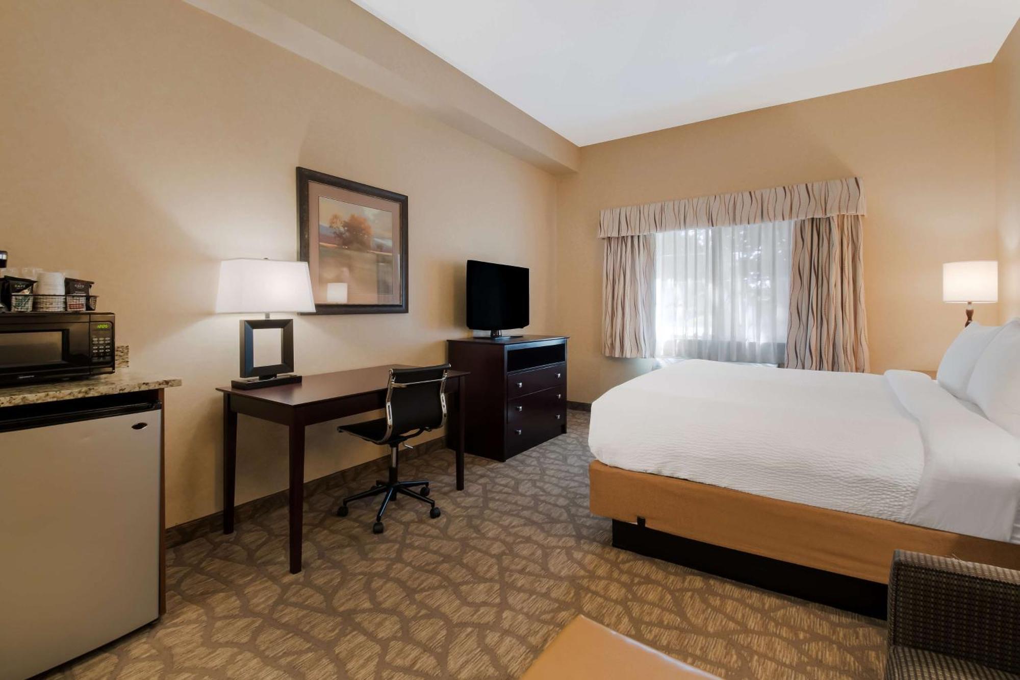 Best Western University Inn And Suites Форест Гров Экстерьер фото